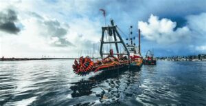Hydraulic Dredging | Marine Contractor | Lake Michigan